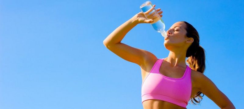 Польза воды для людей во время занятий фитнесом